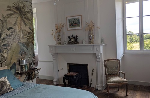 Naves House | Château De Chaunac - Room 1