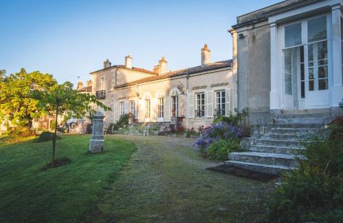Choloy-Menillot House | Château de Choloy