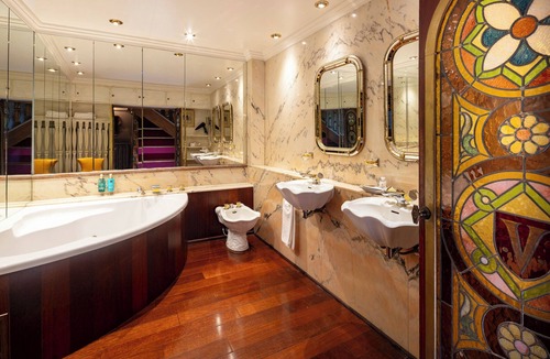 Bort-l'Etang Hotel | Château de Codignat