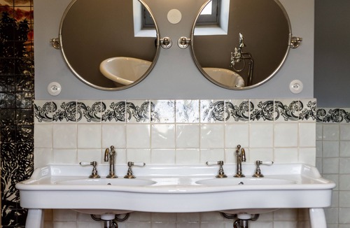 Collias Hotel | Château de Collias