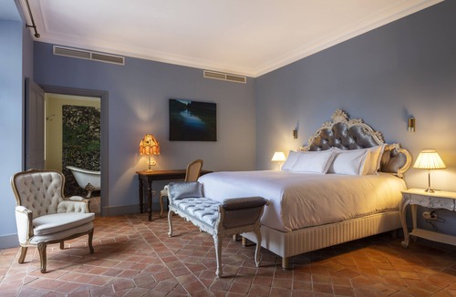 Collias Hotel | Château de Collias