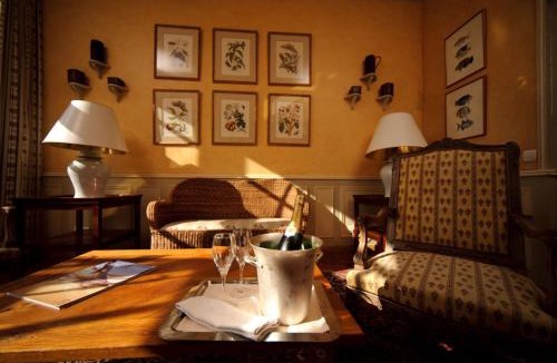 Courcelles-sur-Vesles Hotel | Château de Courcelles - Relais & Châteaux