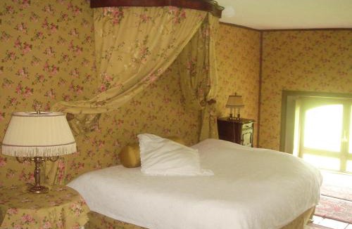 Couin Bed & Breakfast | Château de Couin