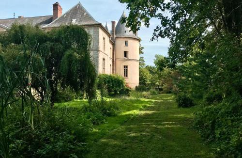 Sivry-Courtry Bed & Breakfast | Château de Courtry