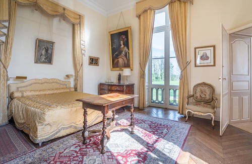 Dangeul Other | Château de Famille Idéal Pour les Familles