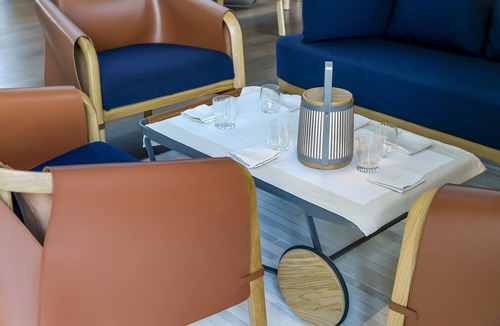 Robins Bay Bed & Breakfast | Château de Ferrand