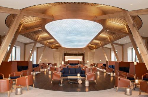 Robins Bay Bed & Breakfast | Château de Ferrand