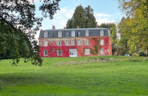 Coulommes-la-Montagne Bed & Breakfast | Château de Belleaucourt