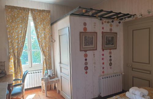 Saint-Bonnet-les-Oules Bed & Breakfast | Château de Saint Bonnet les Oules