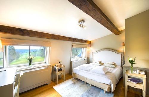 Saint-Denis-le-Thiboult Hotel | Château de Belmesnil