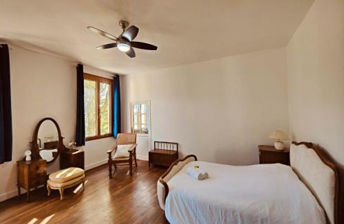 Serrieres-en-Chautagne Bed & Breakfast | Château de Fortis