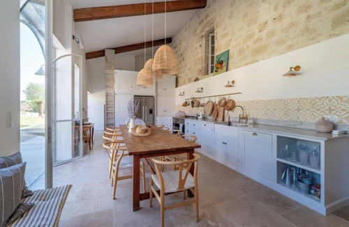 Saint-Martin-de-Beauville Villa | Château de Galaup - Five Bedroom Villa, Sleeps 10