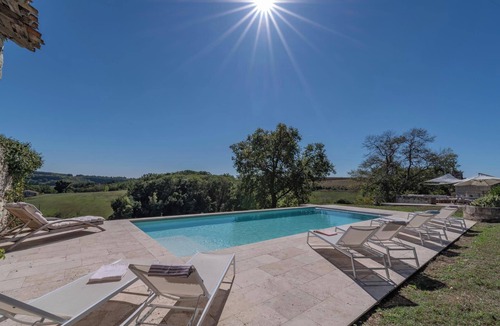 Saint-Martin-de-Beauville Villa | Château de Galaup - Five Bedroom Villa, Sleeps 10