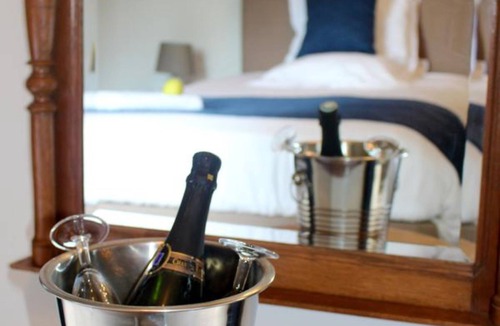 Rancennes Bed & Breakfast | Château de l’Aviette