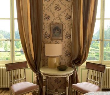 Vaux-sur-Aure Bed & Breakfast | Château de la Ferrière