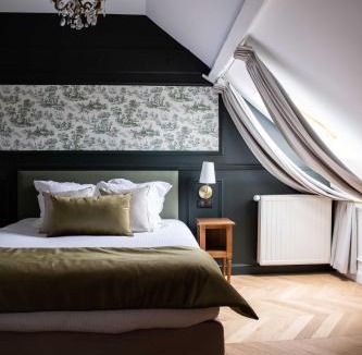 Saint-Cyr-en-Arthies Hotel | Château De La Bûcherie