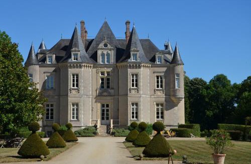 Vallon-sur-Gee House | Château de la Grange Moreau