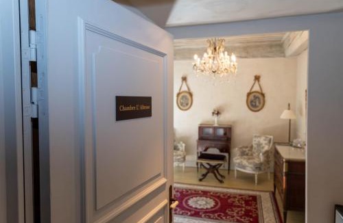 Jongieux Bed & Breakfast | Château de La Mar Chambres d'Hôtes