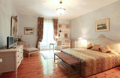 Bram House | Château de La Prade