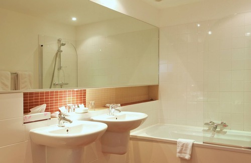 Bram House | Château de La Prade