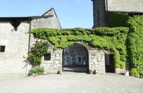 Cruet Bed & Breakfast | Château De La Rive