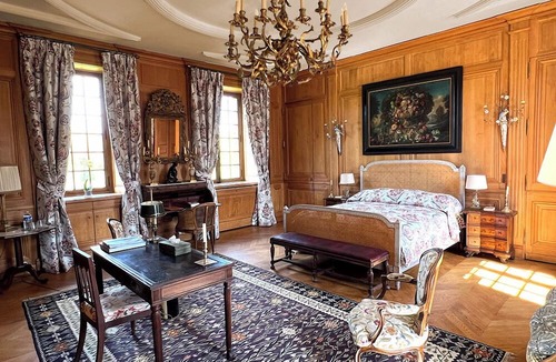 Pontgouin Bed & Breakfast | Château de La Rivière