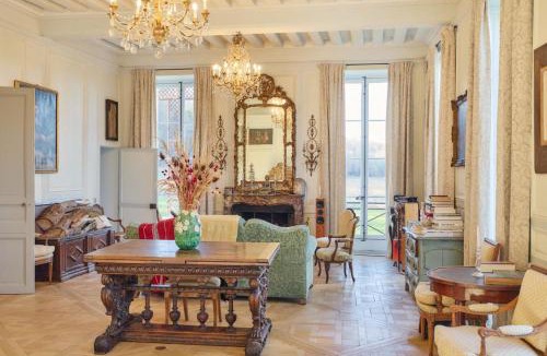 Thomery Hotel | Château de la rivière
