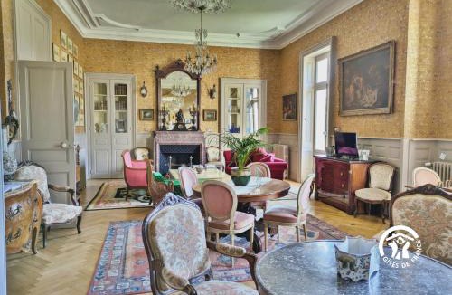 Ahuille House | Château de la Roche, 11-12 personnes