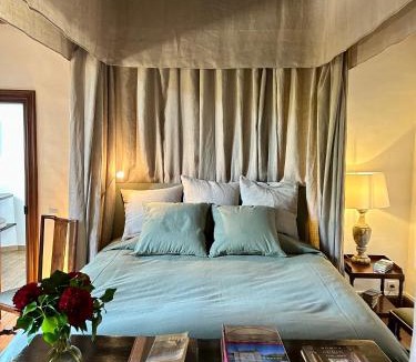 Rivarennes Bed & Breakfast | Château de La Tour en Brenne