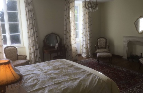 Augan House | Château de la Ville Voisin