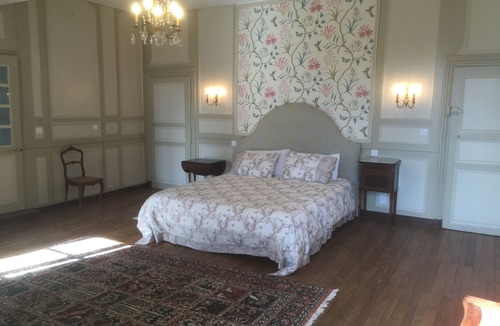 Augan House | Château de la Ville Voisin