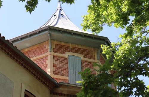 Calvisson Villa | Château de Livière