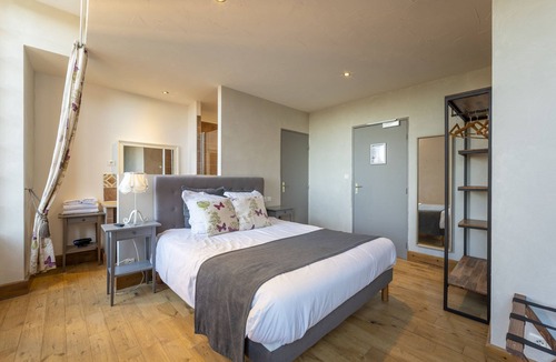 L'Honor-de-Cos Hotel | Château de Loubéjac