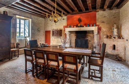 Montignac-Charente Bed & Breakfast | Château de Lugérat