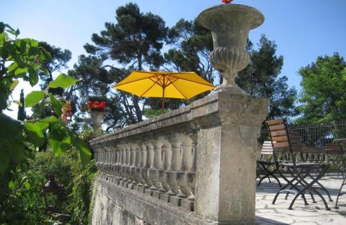 Saint-Marcel-sur-Aude House | Château De Massignan
