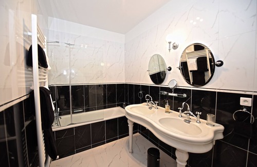 Maudetour-en-Vexin House | Château de Maudetour