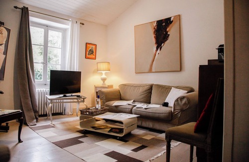 Magnac-sur-Touvre Bed & Breakfast | Château de Maumont