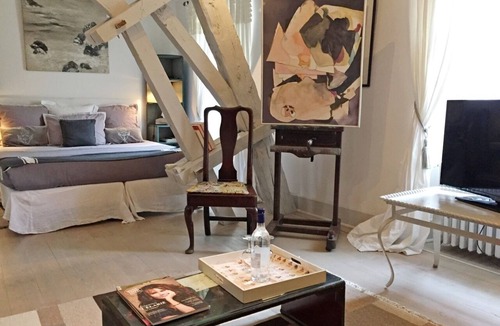 Magnac-sur-Touvre Bed & Breakfast | Château de Maumont