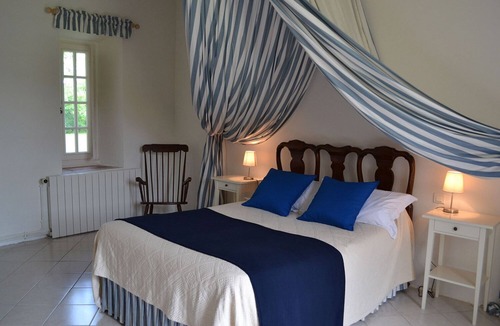 Espiens Other | Château de Mazelières is a peaceful setting for a relaxing vacation