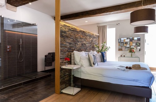 Auxey-Duresses Bed & Breakfast | Château de Melin B&B