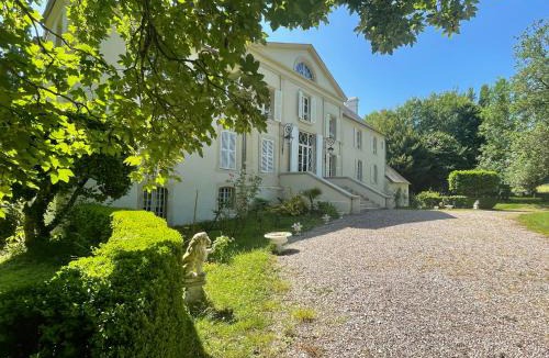 Tournai-sur-Dive House | Château de Miguillaume