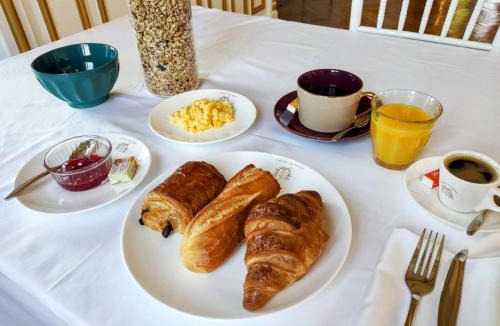 Moliens Bed & Breakfast | Château de Moliens