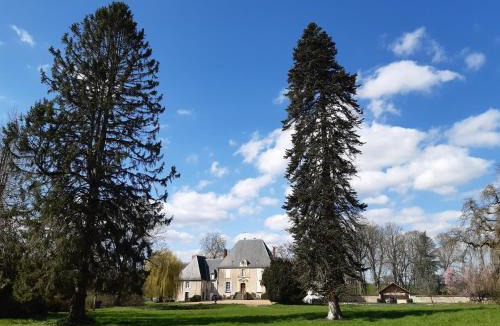 Saint-Franchy Bed & Breakfast | Château de Mongazon