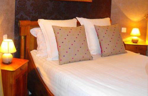 Fleurigne House | Château de Montbrault