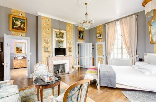 Fleurigne House | Château de Montbrault