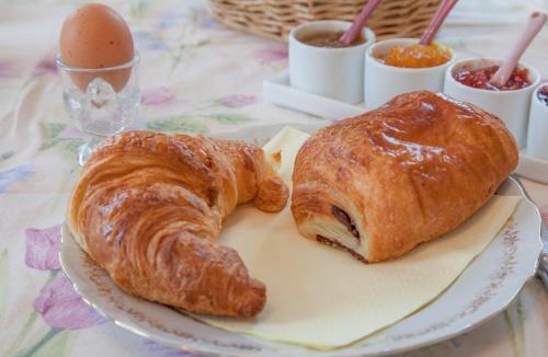 Aire-sur-la-Lys Bed & Breakfast | Château de Moulin-le-Comte