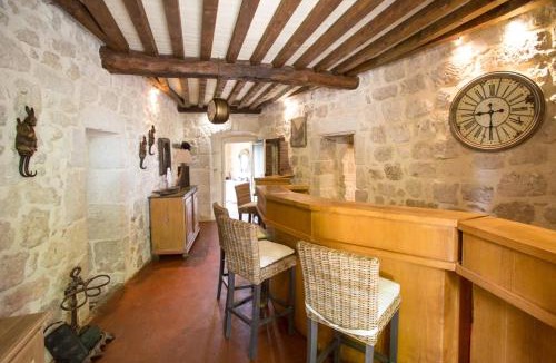 Bon-Encontre House | Château de Pleneselve