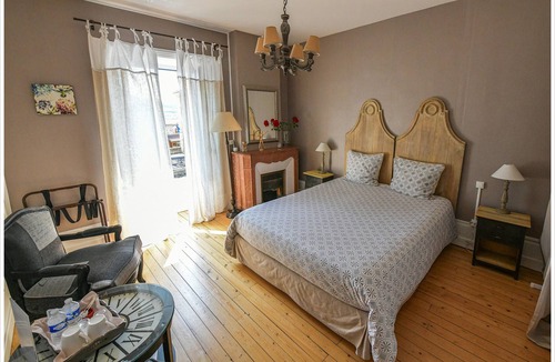 Riverie House | Château de Riverie