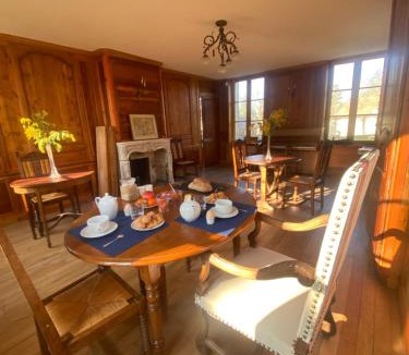 Machemont Bed & Breakfast | Château de Roberville