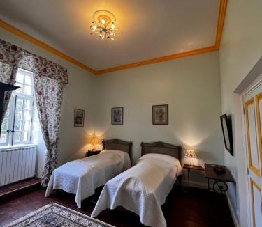 Rousson Bed & Breakfast | Château de Rousson